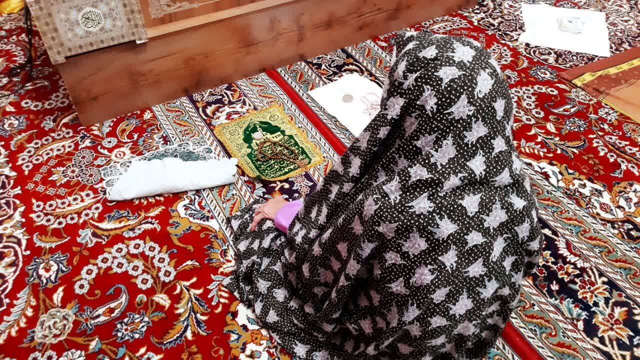 اعتکاف مادرانه؛ همنشینی «عبادت، بازی و تربیت»