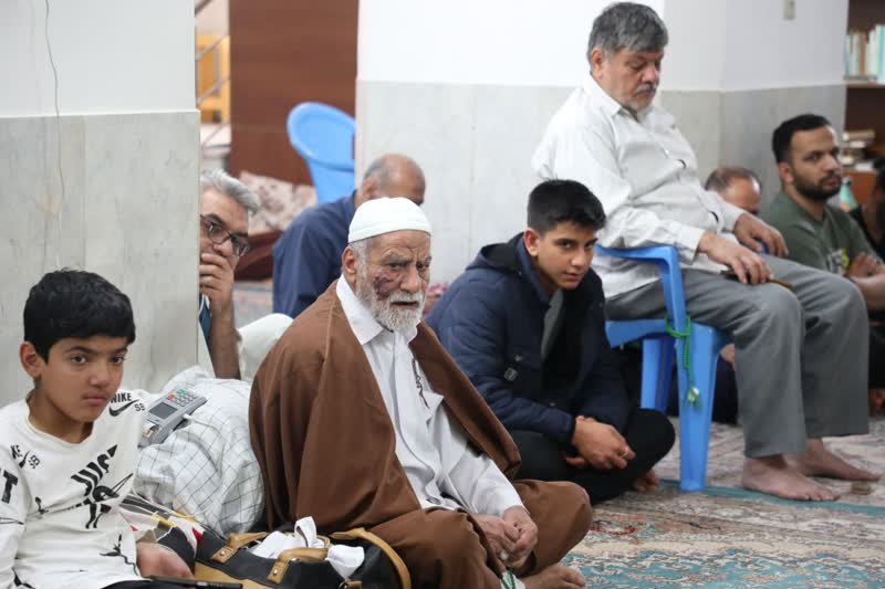 امام خامنهای(مدظله العالی) سکاندار و ناخدای کشتی انقلاب اسلامی است