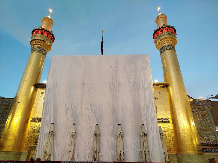 جمع‌آوری داربست‌های ایوان طلای حرم علوی و آغاز روزشماری برای افتتاح