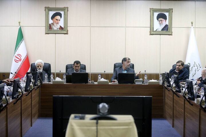 بررسی پیش‌نویس «سیاست‌های کلی پولی و بانکی» در مجمع تشخیص