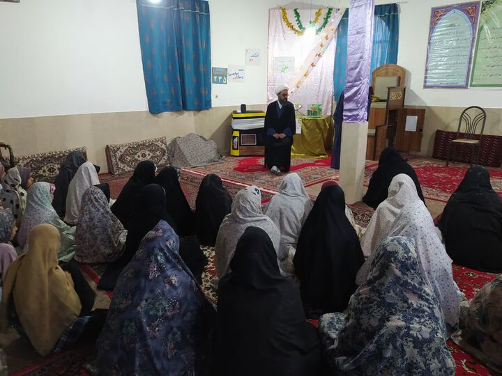 ضرورت توجه به اندیشه و معرفت در کنار مناسک عبادی