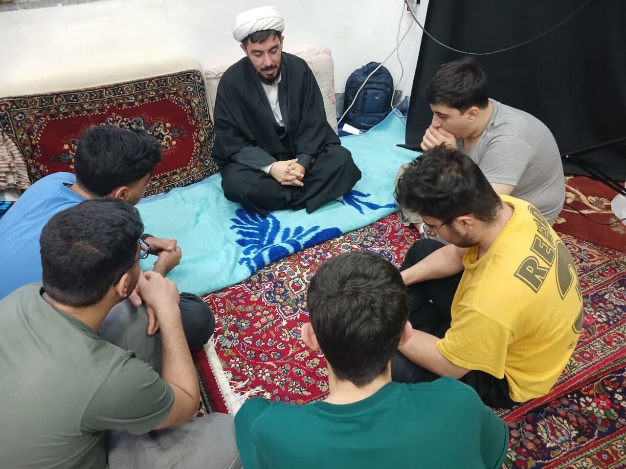 وقتی مدیریت اعتکاف دانش آموزی به نوجوانان سپرده میشود