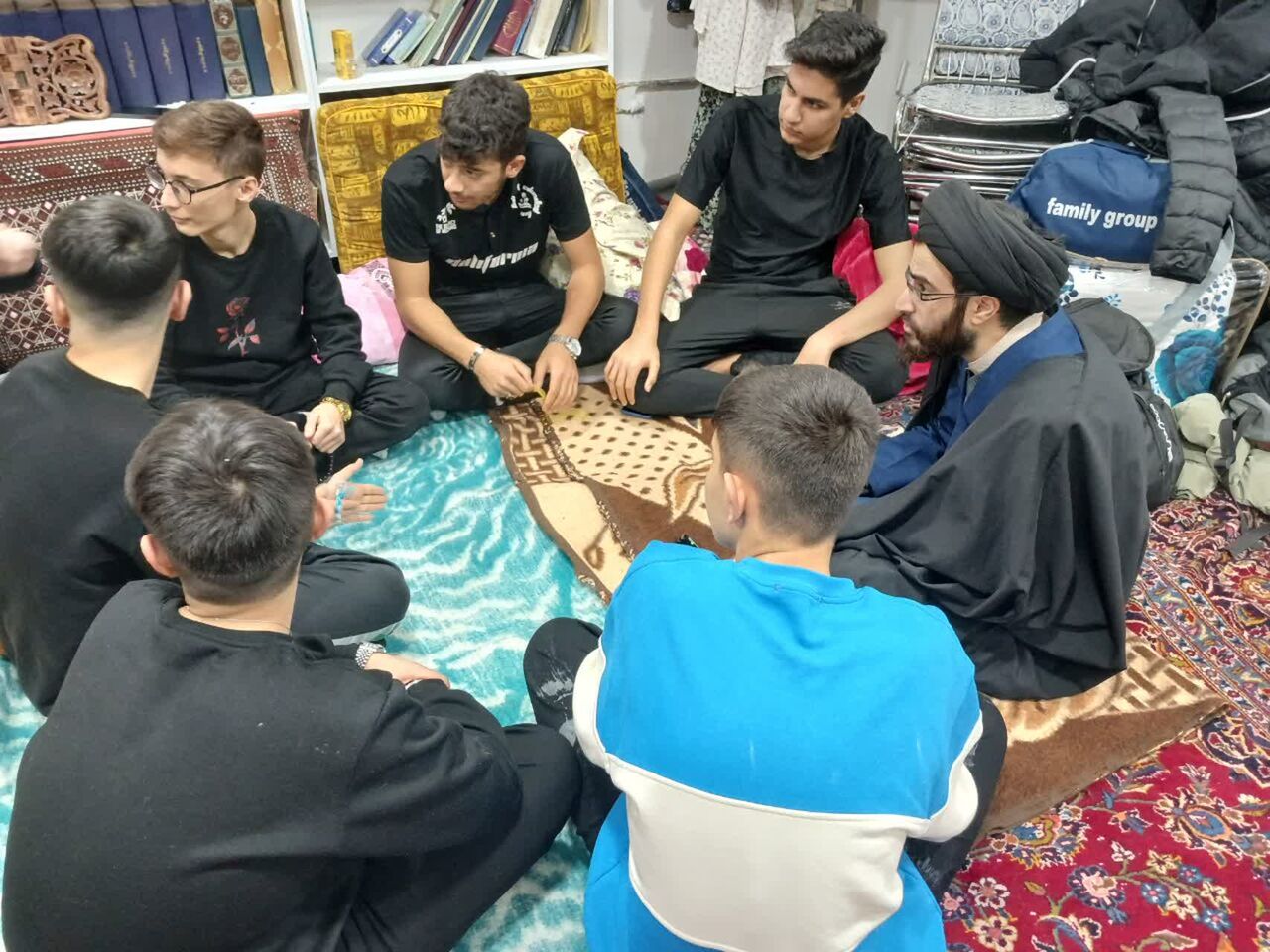 وقتی مدیریت اعتکاف دانش آموزی به نوجوانان سپرده میشود