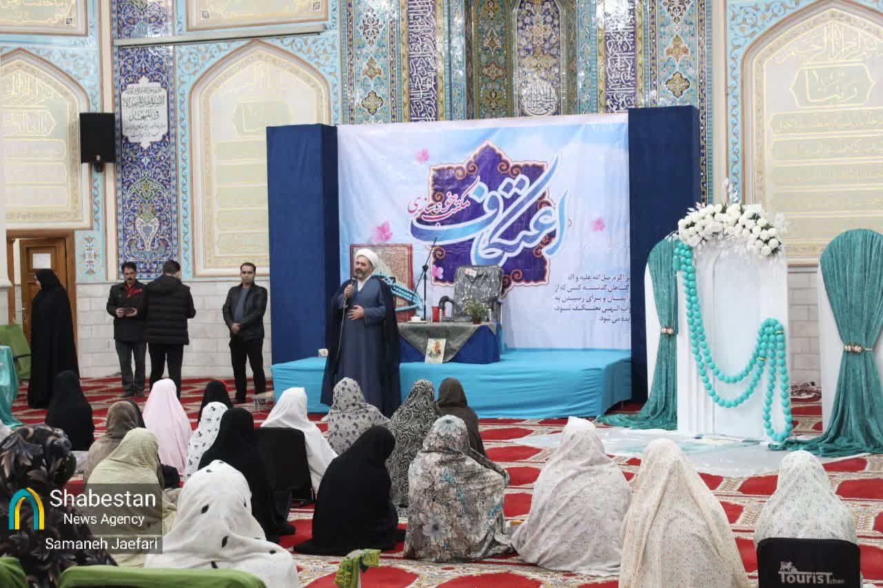 پیوند با مسجد باعث محفوظ ماندن از آسیبهای اجتماعی میشود