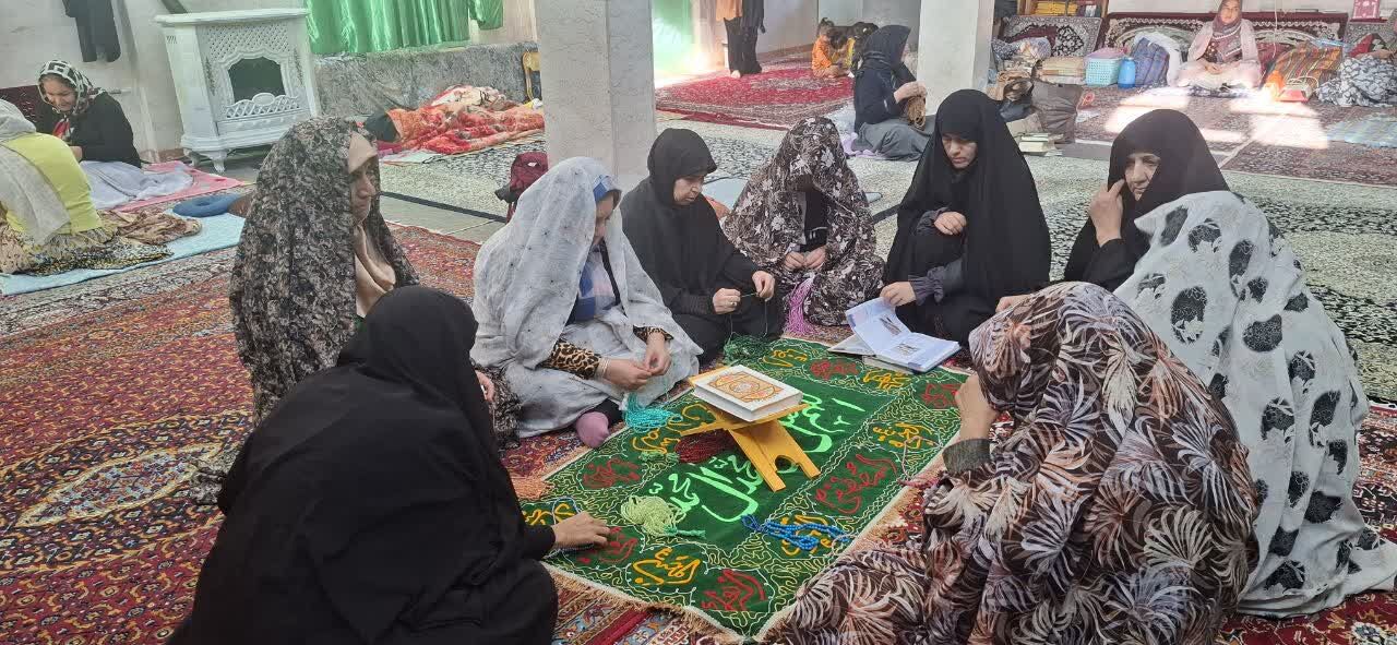 برگزاری اعتکاف کودکانه تا نوجوانانه با رویکرد تربیتی در اسلام آباد غرب