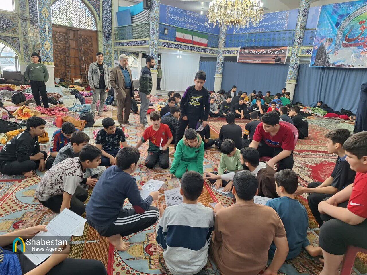 اعتکاف مقدمهای برای حضور آگاهانه و مسئولانه در جامعه است