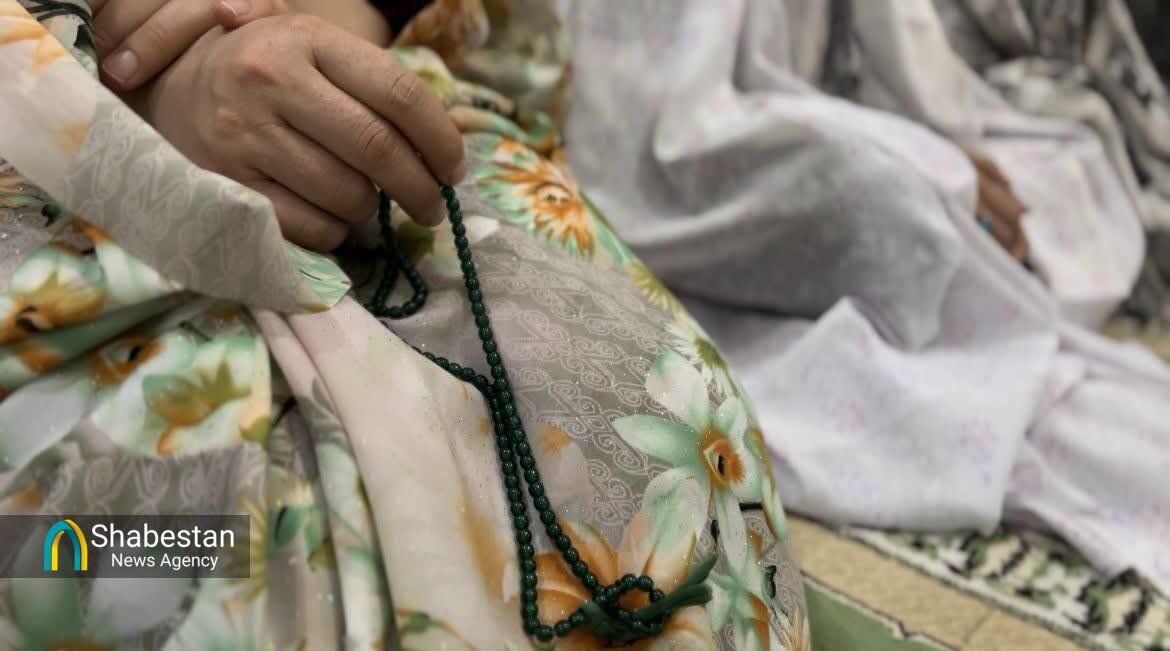 حضور پرشور دانشآموزان و بانوان سرپل ذهابی در آئین معنوی اعتکاف مساجد