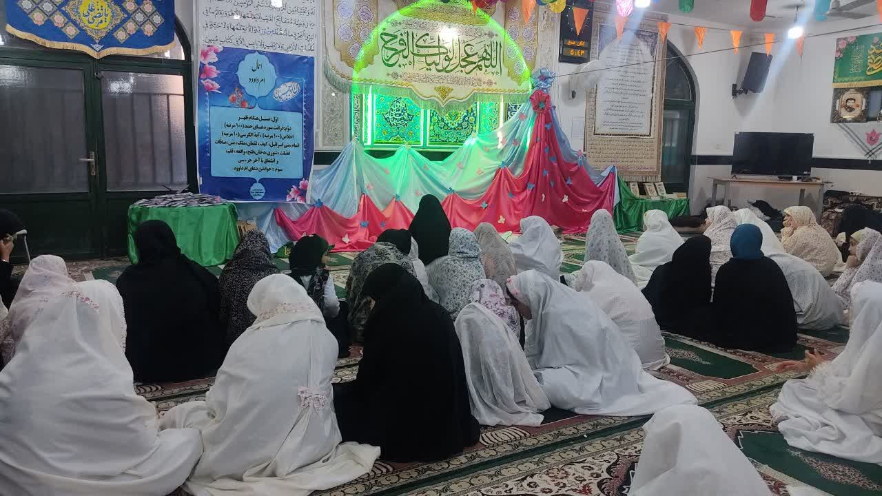 تجربه موفق معلم آران و بیدگلی در پیوند عمیق شاگردانش با فضای معنوی اعتکاف