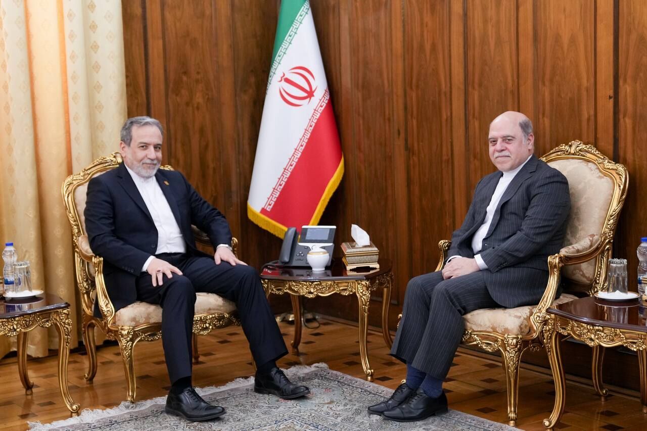 تأکید عراقچی بر ضرورت بهرهگیری از دیپلماسی فعال در رابطه با نیوزلند