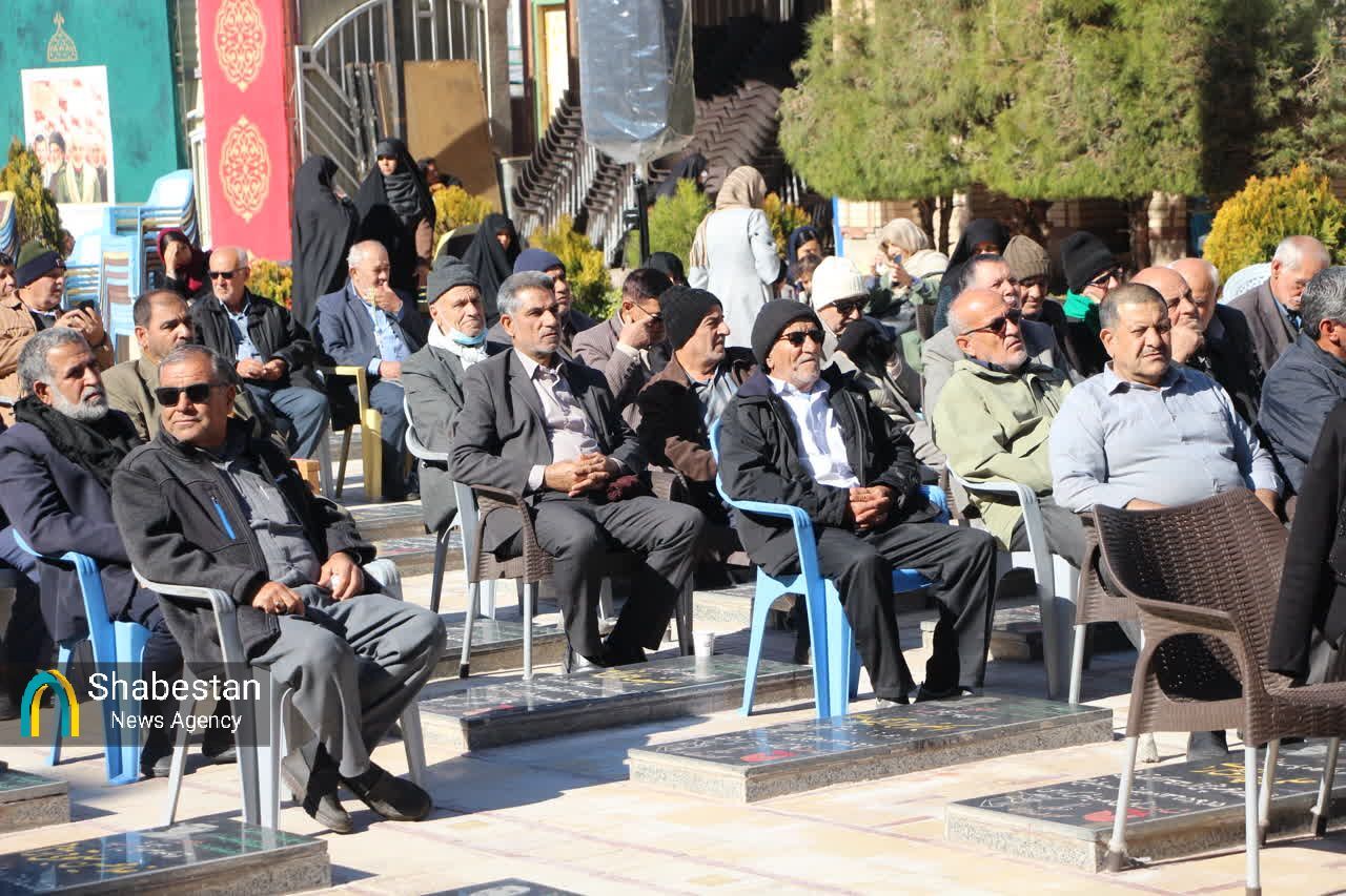 «عطر طلوع آفتاب» نخستین رویداد کنگره شهدای غریبِ در اسارت برگزار شد