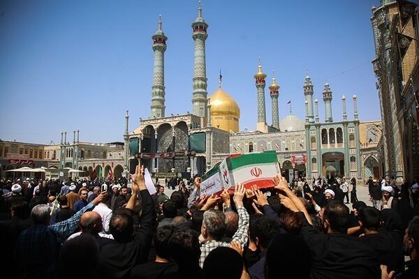 تشییع شهدای مدافع امنیت در قم