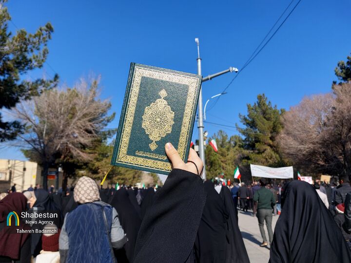 بهار قرآن در زمستان فتنه| روایت پیوند یک ملت با آیه‌های زندگی