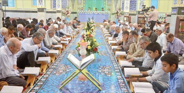 فریاد جامعه قرآنی در محکومیت هتک حرمت به قرآن و مسجد