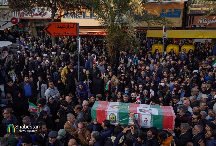 تجلیل از شهدای امنیت وظیفه همگانی است