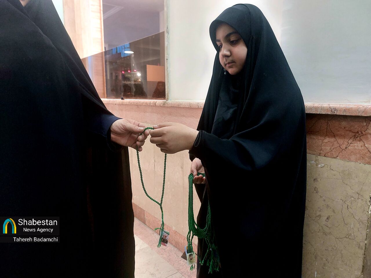 بزرگداشتی برای شهید احد زرنگیپور که بیش از ۷۰۰ مصاحبه در حوزه ایثار و شهادت ثبت و ضبط کرد