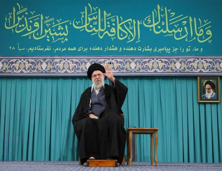 رهبر انقلاب: فتنه اخیر یک فتنه آمریکایی بود و هدف آمریکا، بلعیدن ایران است