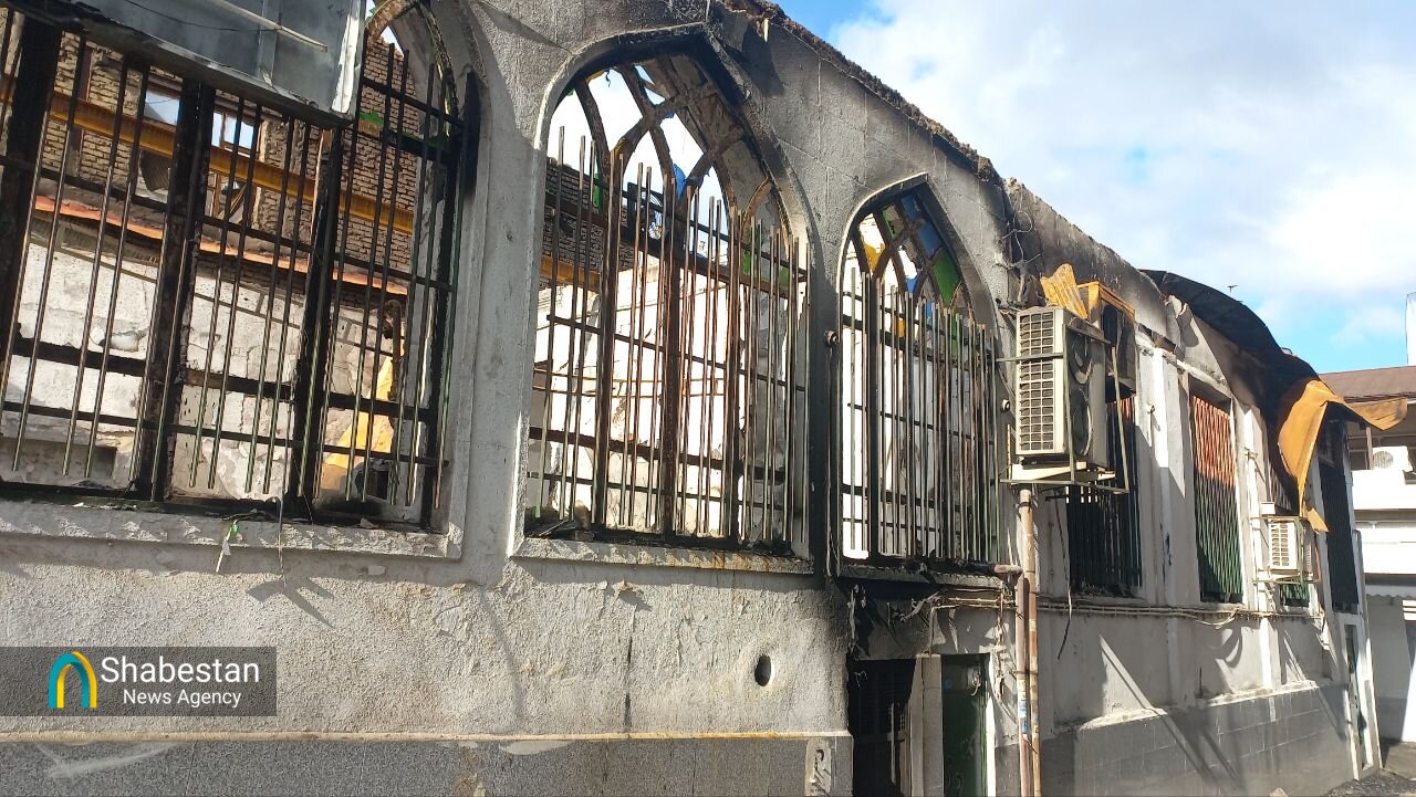 تیرهترین شبها برای اماکن مقدس؛ آتشِ آشوب به قلب مساجد