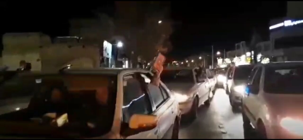 کاروان خودرویی اُمت قرآن در اراک به حرکت درآمد