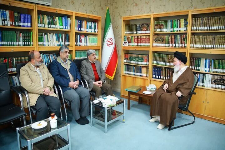 جشنواره‌ها و برنامه‌های دینی مردمی شود | لزوم مشارکت بنیاد امام رضا(ع) با آستان قدس رضوی