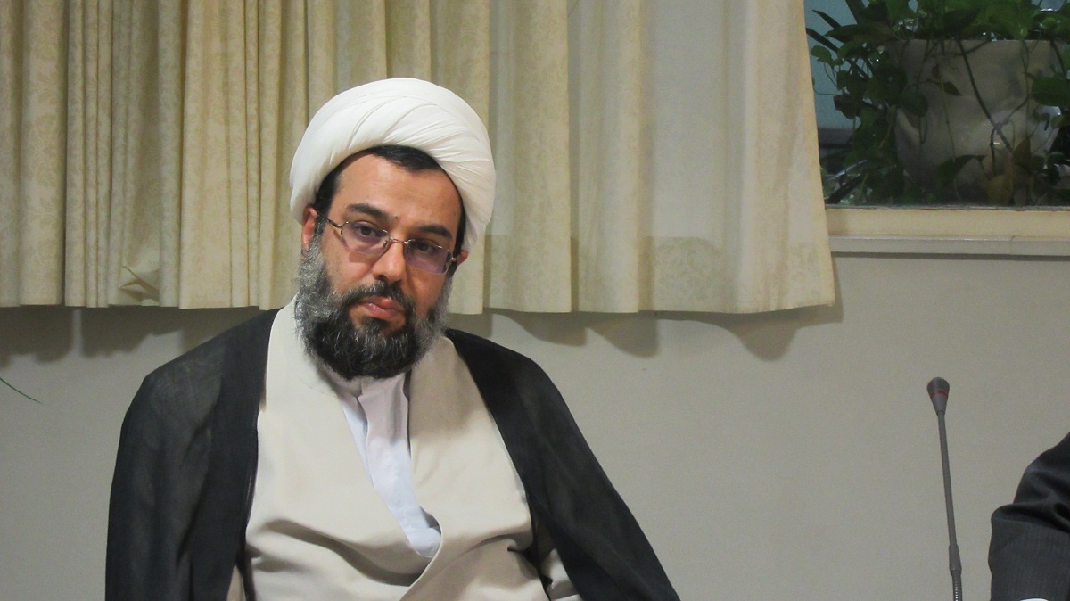 وقتی کویر زیر سایه‌ی عموی مهربان بهشت می‌شود