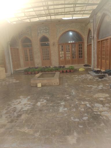 کاروانسرایی قدیمی که مسجد و محل حضور واعظان سرشناس شد