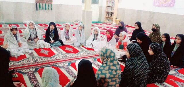 برگزاری دوره «جهاد تبیین» ویژه دختران نوجوان در مسجد نبی اکرم(ص) روستای درجادون