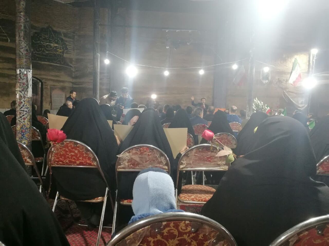 مسجد خاتمالانبیاء(ص) اراک که در آتش خشم اغتشاشگران سوخت، میزبان مجمع قرآنیان و روحانیت شد