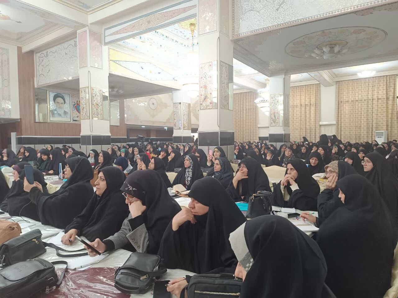 فرزندآوری در شرایط امروز نوعی جهاد است