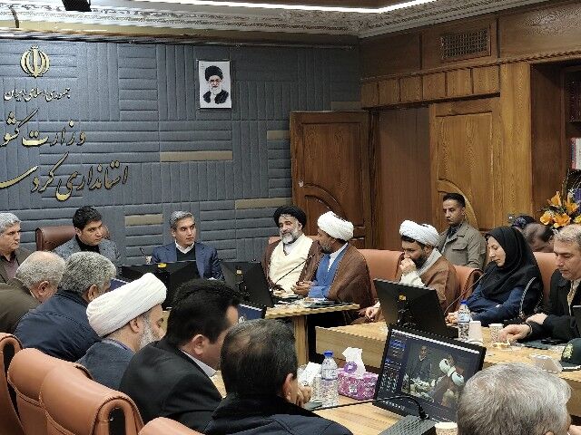 آغاز هماهنگی‌های دهه فجر در کردستان؛ تأکید مسئولان بر مشارکت مردمی، جهاد تبیین و آرامش اجتماعی