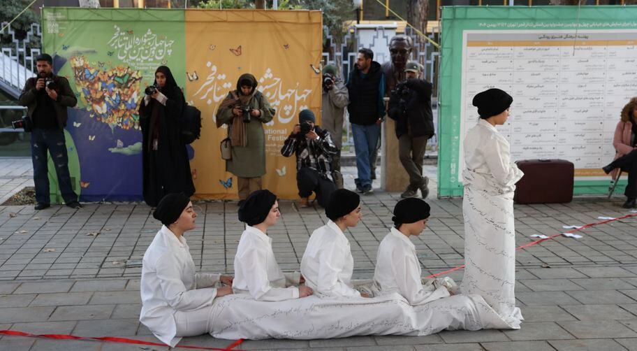 تهران؛ تلاقی روایت‌های نمایشی در سومین روز جشنواره تئاتر فجر