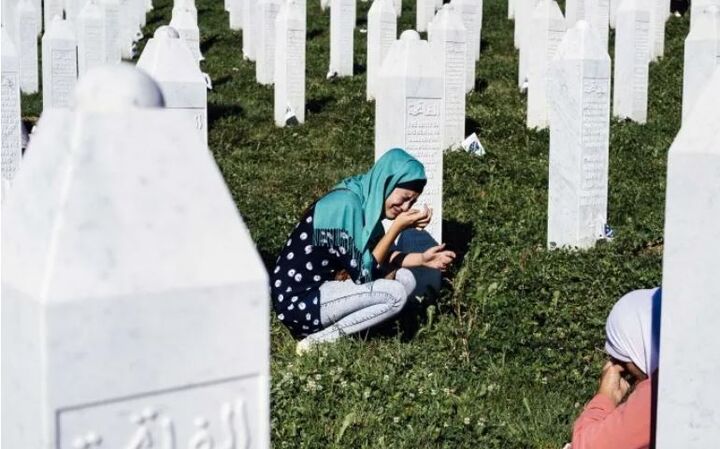 از «موش‌های» سارایوو تا «حیوانات» غزه؛ رسانه‌ها چگونه دهه‌ها در کشتار مسلمانان مشارکت داشتند؟