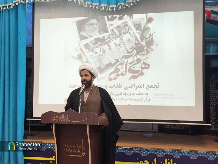 پدافند معرفتی و تمسک به ولایت، رمز عبور از فتنه‌های ترکیبی