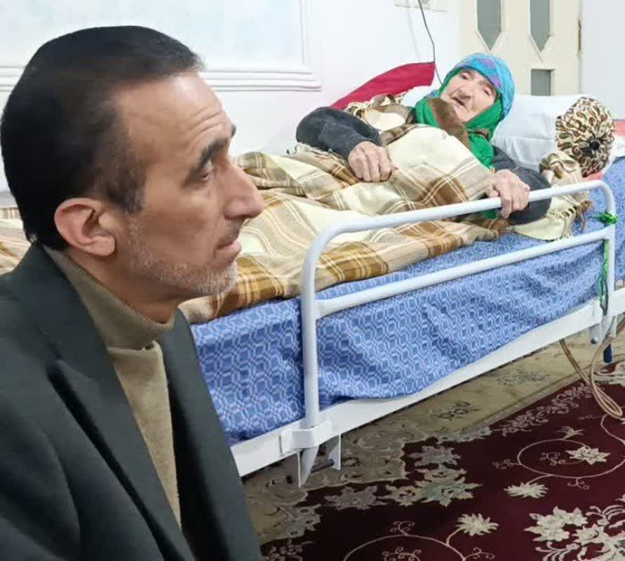 دیدار رییس شورای هیات مذهبی مازندران با مادر شهید لقمانی