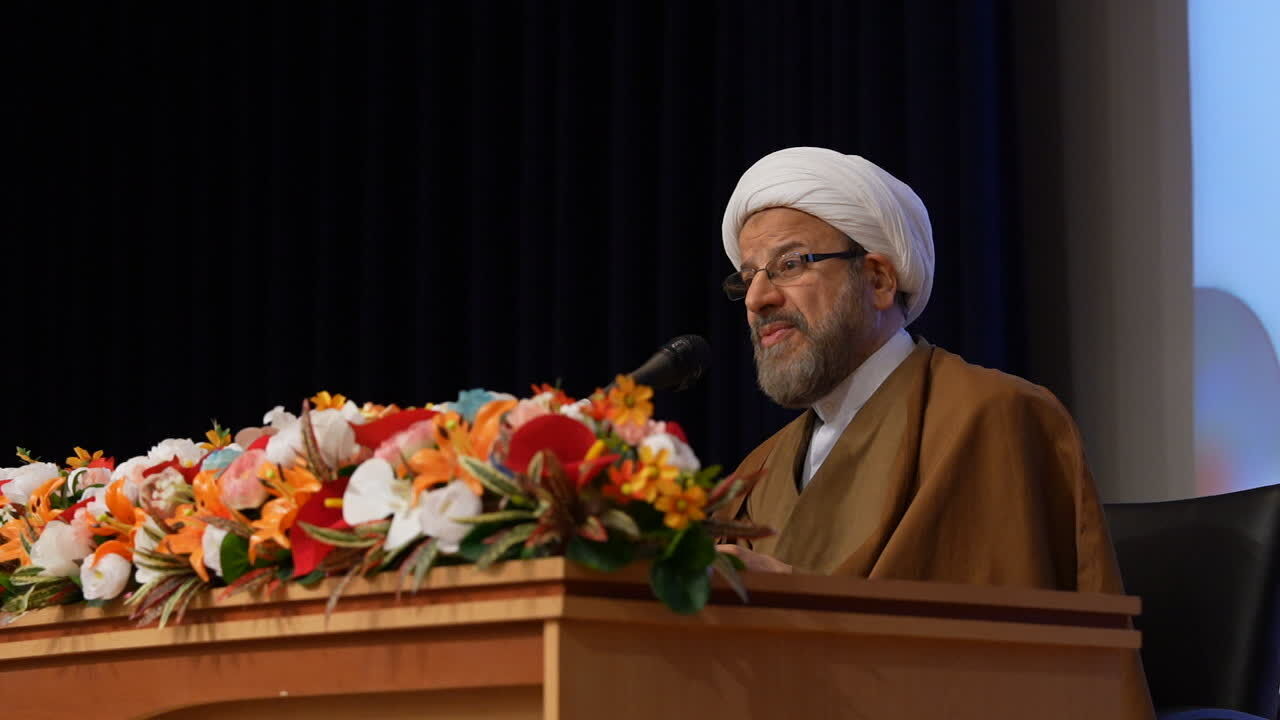 واعظی: دشمن به دنبال هویت و قدرت سرزمینی ایران/ فتنه‌ای که به دنبال سوریه‌سازی بود