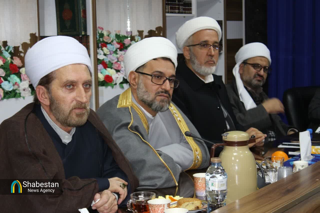 تریبون نماز جمعه، سنگر وحدت و اقناع در کردستان