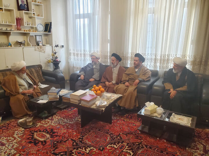 امام جمعه تبریز از سه عالم برجسته حوزه عیادت کرد