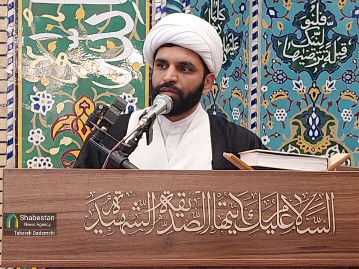 بازخوانی غربت امام زمان (عج) در اولین شب ایام فاطمیه/ وظیفه ملت مبعوث یارگیری برای آن حضرت است