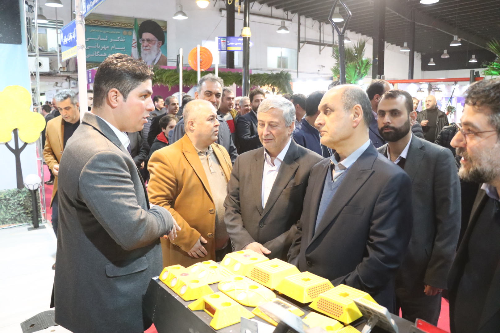 آغاز به کار نهمین نمایشگاه خدمات، مبلمان شهری و روستایی در رشت