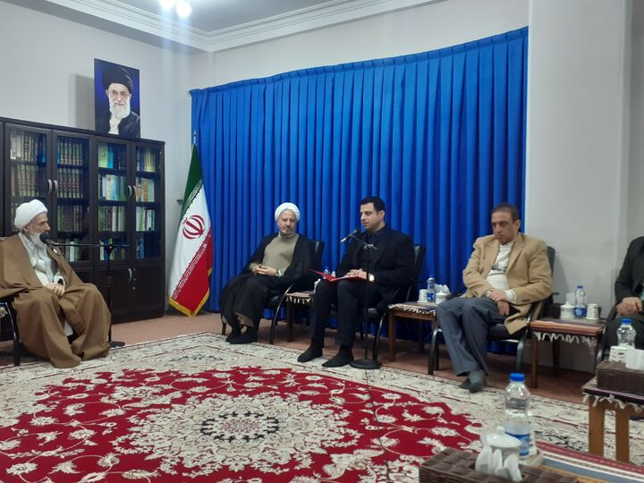 لزوم تقویت مجمع خیرین فرهنگی هنری با هدف عمران معنوی مساجد