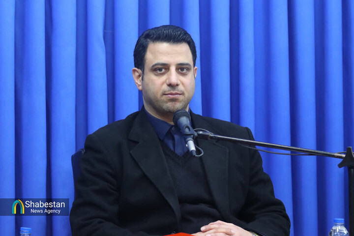 لزوم تقویت بعد هنری کانون های مساجد با هدف جذب نسل نو