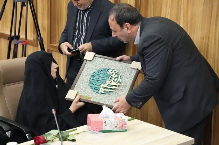 دیدار حضوری با بیش از ۱۶ هزار خانواده ایثارگر در آذربایجان‌غربی