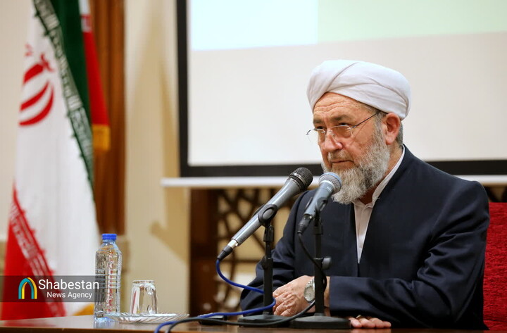 ایمان، وحدت و تبعیت از رهبری رمز پیروزی ملت ایران است