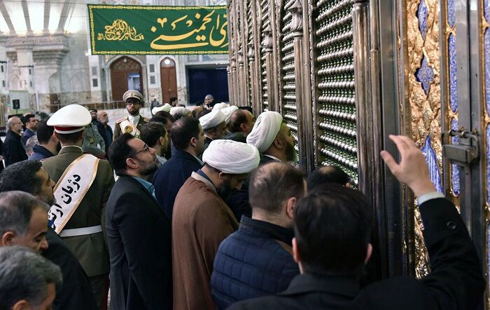 تجدید میثاق ستاد مرکزی دهه فجر با آرمان‌های امام راحل، مقام معظم رهبری و شهدا