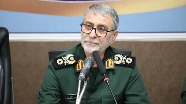 مسجد محور اصلی تربیت نسل جوان است