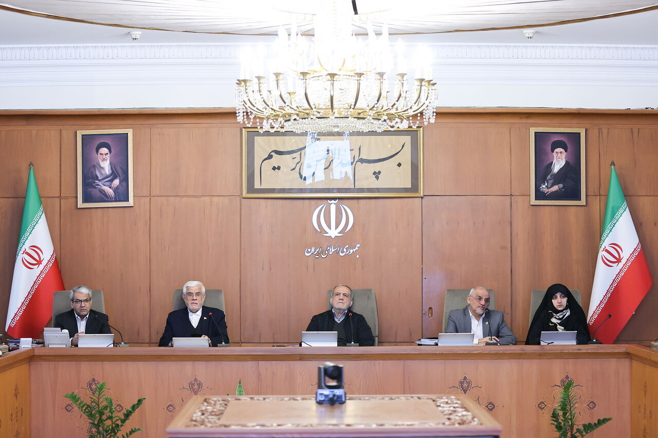 مأموریت پزشکیان به وزیر دادگستری برای تسریع روند آزادی زندانیان اخیر