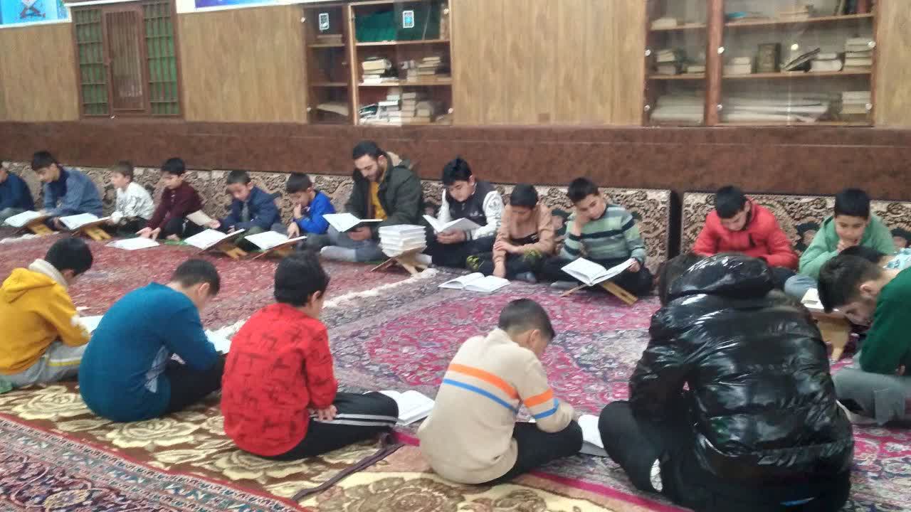 از ساحران فرعون تا حرّ عاشورایی؛ روایت تغییر جبهه در محفل قرآنی شعبانلو