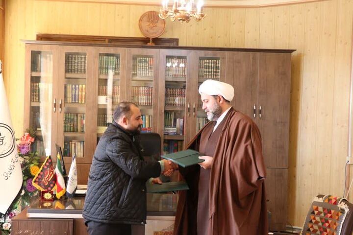 تفاهم‌نامه‌ای برای توسعه پایگاه‌های قرآنی مساجد آذربایجان غربی