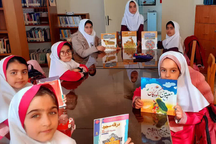 پویایی کتابخانه‌های استان مرکزی با اجرای برنامه‌های متنوع فرهنگی و آموزشی