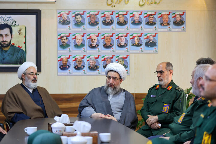 سپاه پاسداران برخاسته از متن انقلاب و دل مردم است