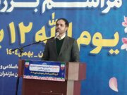 تبیین دستاوردهای انقلاب و خدمت‌رسانی به مردم باید توأمان باشد